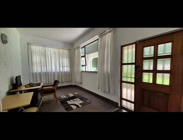 3 BEDROOM HOUSE FOR SALE IN SELECTION PARK
